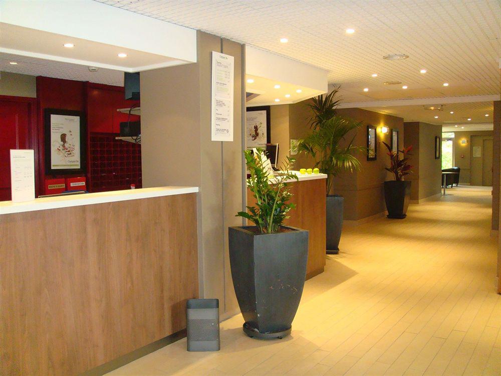 Hotel Campanile Lyon Ouest Tassin Exterior foto